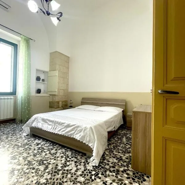 Rifugio del Sole – hotel w mieście Cutrofiano