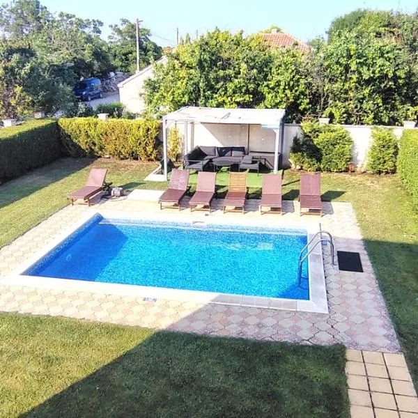 Къща за гости ,,Ива'', hotel a Balgarevo