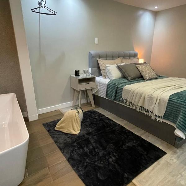 Loft novo com banheira de imersão a 5min da Vila Germânica ar e garagem - Foto 2