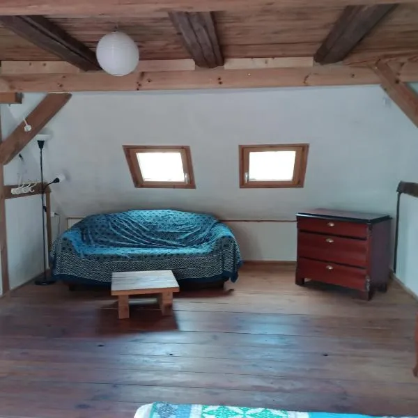 Dachkemenate im Lehmhaus, Hotel in Häven