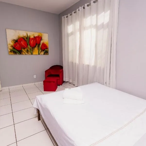 Apto 2 Quartos – Ao Lado da Igreja Matriz, hotelli kohteessa São Lourenço