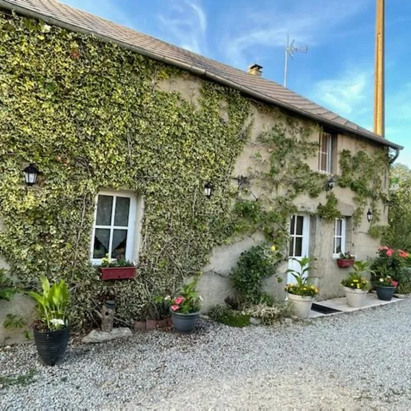 Charmant gîte avec jardin clôturé, cheminée et nombreux équipements près des stations thermales - FR-1-489-159, hotel v destinaci La Petite-Marche