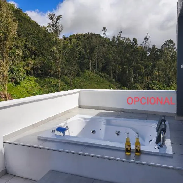 Mirador samsara Penthouse !Jacuzzi al aire libre opcional!, hotel v destinaci La Calera