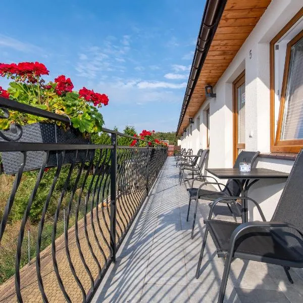 Domki CLAUDIA, hotel i Darłowo