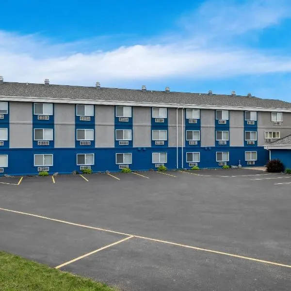 Super 8 by Wyndham Osseo WI, hotel in Osseo