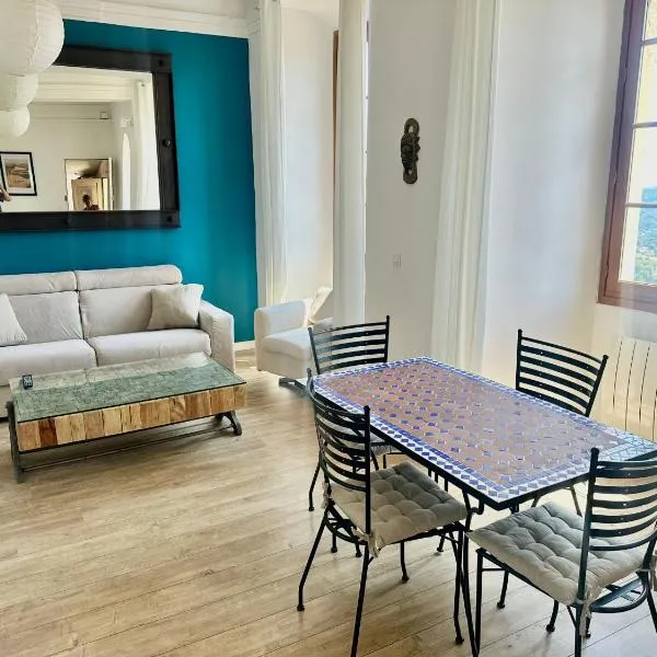 Appartement centre historique de Grasse, capitale des parfums, hotel a Grasse