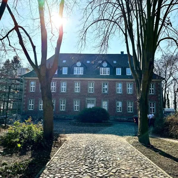 Idyllisches Wohnen im Schloss, hotel in Bruchhausen-Vilsen