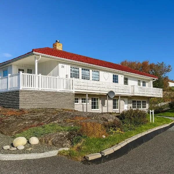 Hus med panoramutsikt i Bud, hotel v destinaci Bud
