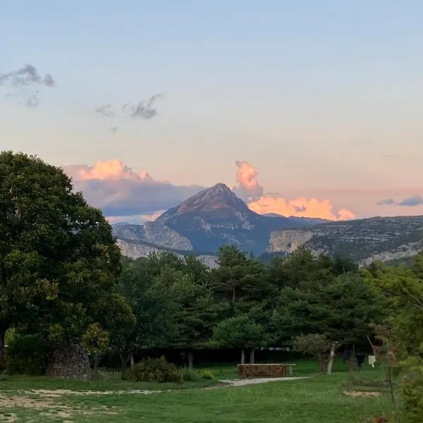 Espace Shunyata Verdon Silence Nature, hotel in La Palud sur Verdon