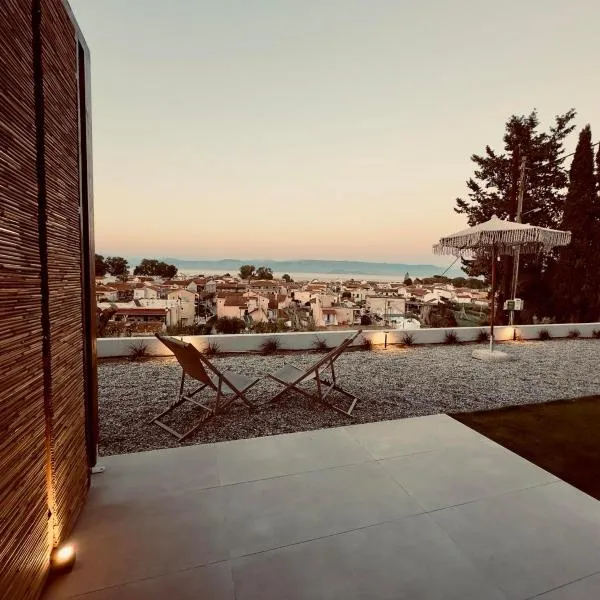 Lumora Suites, hotel in Kavos
