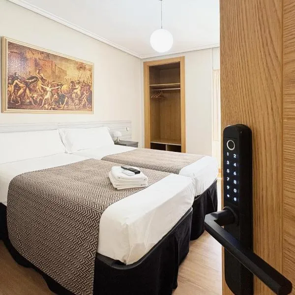 Berceo Rooms Self Check-in, hotel in Logroño