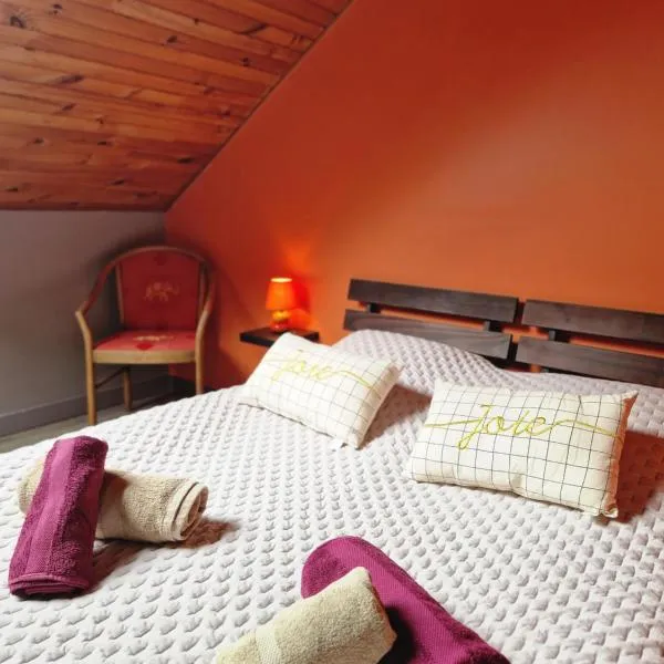 gites de l'archange, hotel v destinaci Courtils