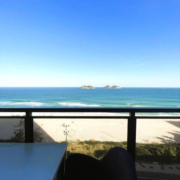 Apartamento Amplo com Vista Mar