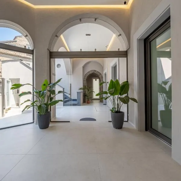 Blu Sky Luxury Palace Sorrento Coast, hotel em Meta