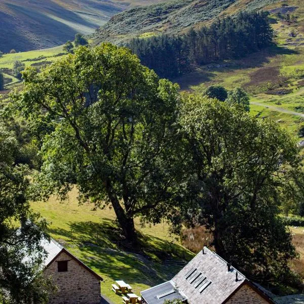 Cwm Clyd - Carthouse, hotel in Rhayader