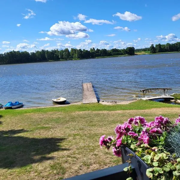 Šilainė Glamping & SPA, Padel court, hotel in Oszkinie