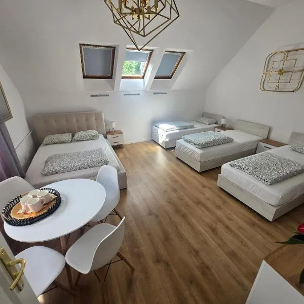 Pod Różą, hotel in Rząska