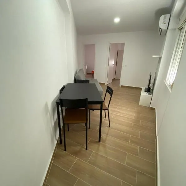 Beachside Getaway in Zapillo, hotel in Almería
