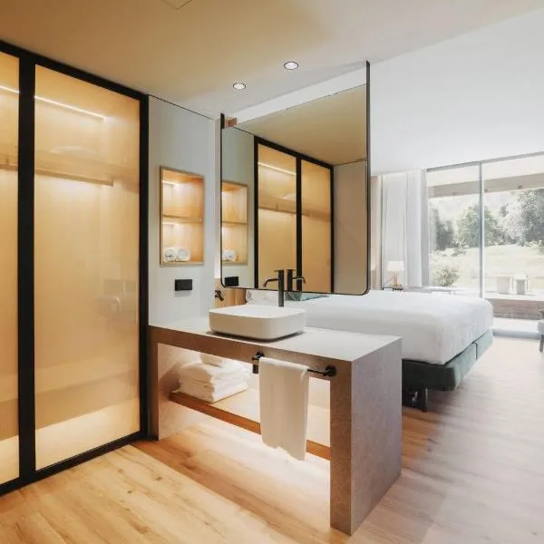 Hotel Món Sant Benet, hotel en Sant Fruitós del Bages