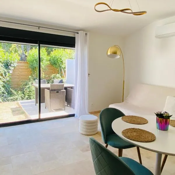 Nanséa Lodge en Provence, hotel in Nans-les-Pins