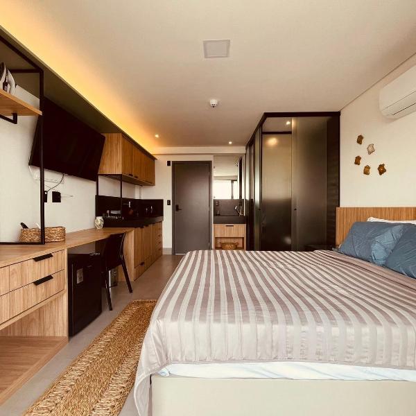 Flat com varanda a 50m da praia - Foto 4
