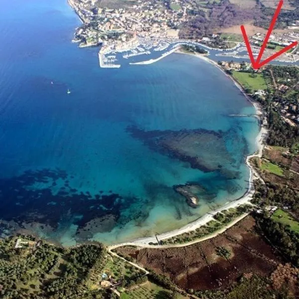 T3 à 100m de la plage, au calme, Saint-Florent, Hotel in Saint-Florent