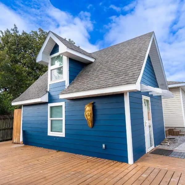 By the Bayou، فندق في بينساكولا