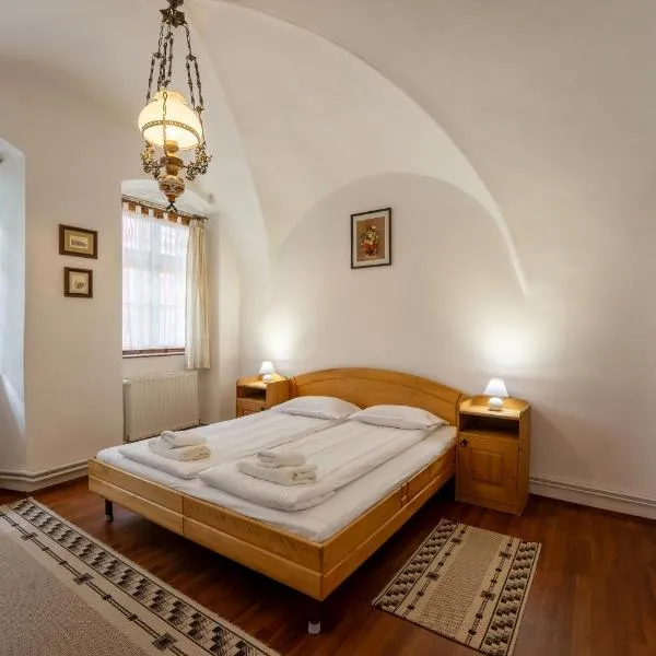 Pensiunea Bastion - La Strada -, hotell i Sighişoara