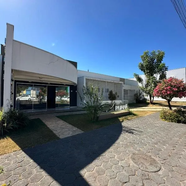 Aruanã Palace Hotel, hotel in Colíder