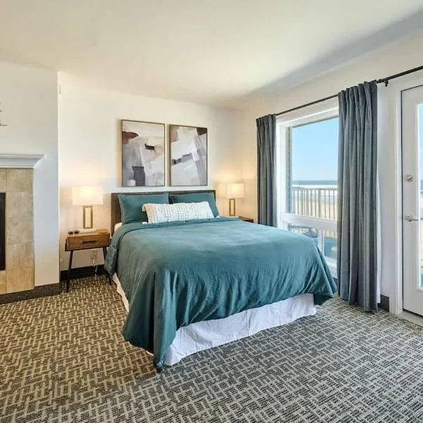 Ground Floor Studio - Easy Beach Access - Pool and Hot Tub, hotel din Lincoln City