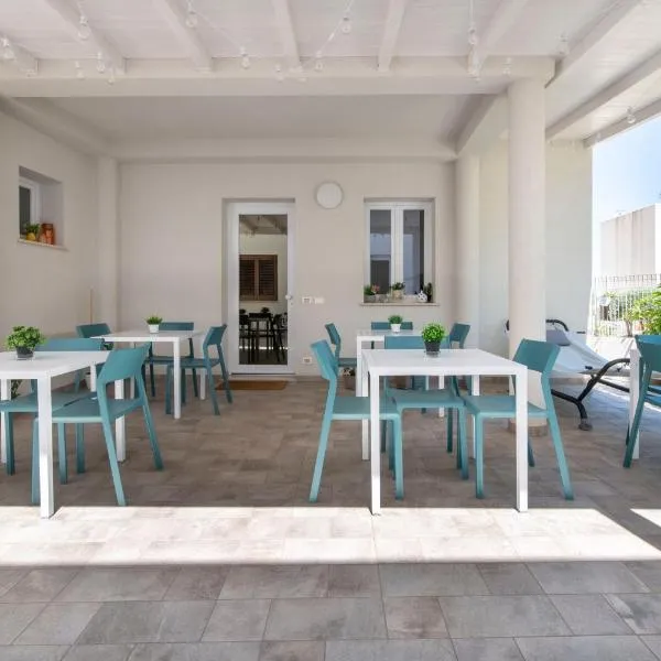 Terra d'amare, Hotel in Castelluzzo