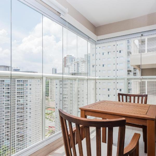 BHaus Morumbi IN Jardim Sul - Apartamento 50m2 com Varanda e Linda Vista 19o andar - Cama Queen - Academia - Piscina - Lavanderia - Próximo ao Shopping Jardim Sul - Vaga de Garagem - Acomoda 2 adultos e 1 criança - in4 - Foto 5