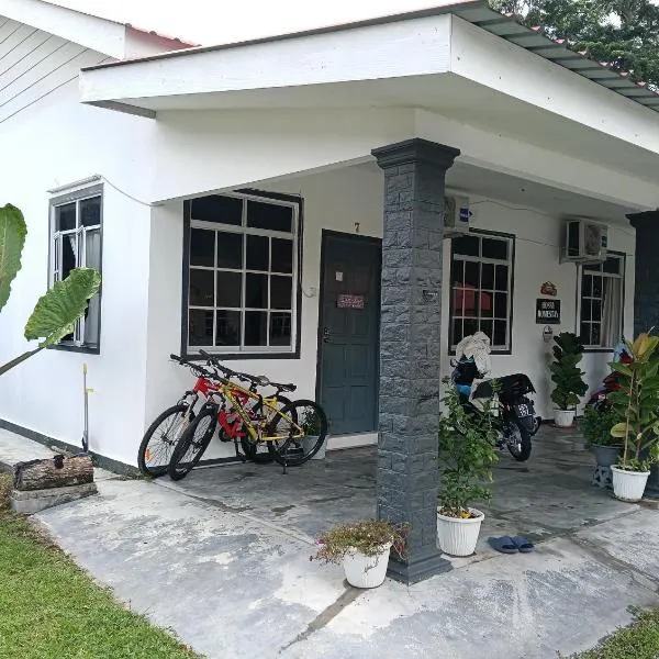 Rossy Homestay, hotel in Kuah