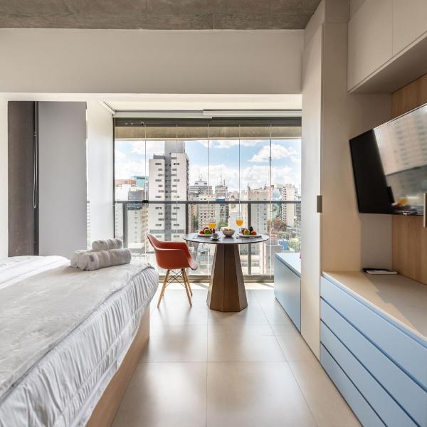 BHaus Paraíso On Paulista - Studio Premium com Vista Incrível 13o andar - Cama Queen - ao lado do Metrô Paraíso - Estacionamento pago no prédio - Academia - Lavanderia Omo - Coworking - Mini Mercado - op13 - Foto 2