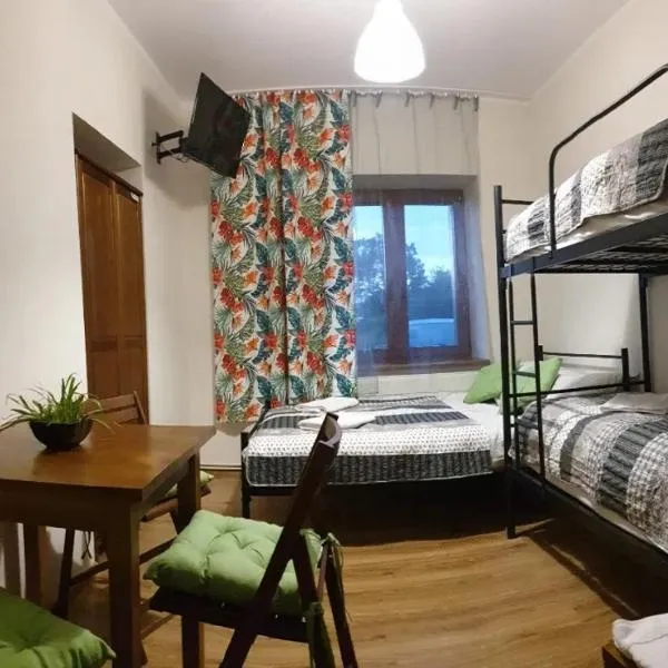 Eko Dworek tylko 1500m do wejścia Energylandii, hotel v destinaci Zator