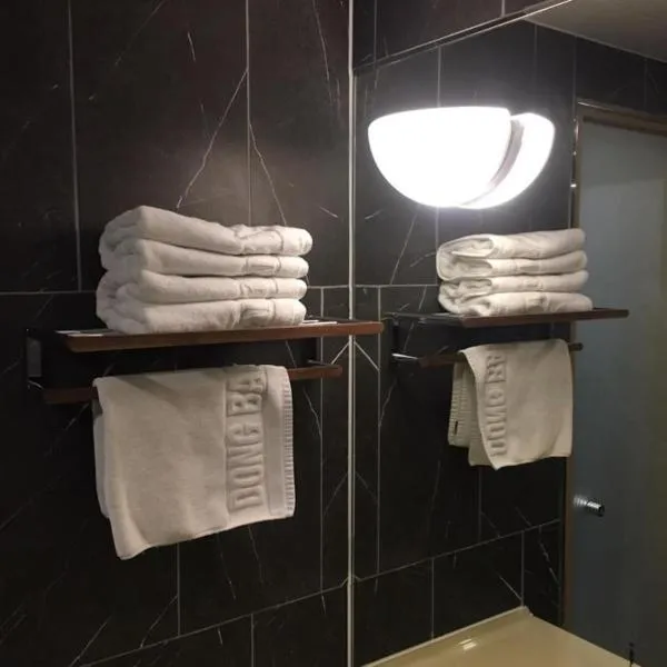 Hotel Dongbang, hotel en Jinju