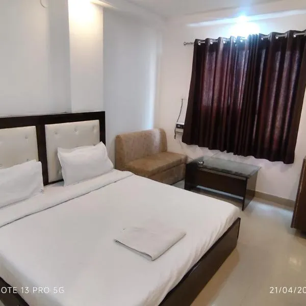 Hotel Navgrah Palace, hotel in Haridwār