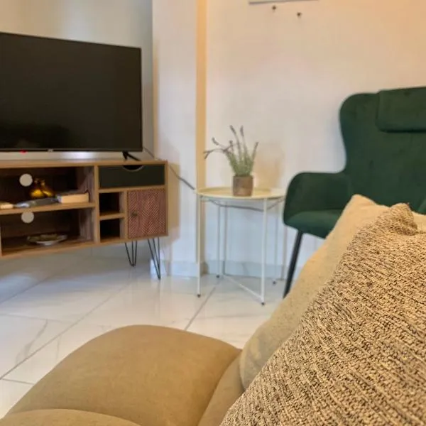 Gina's cozy home, ξενοδοχείο στην Αθήνα