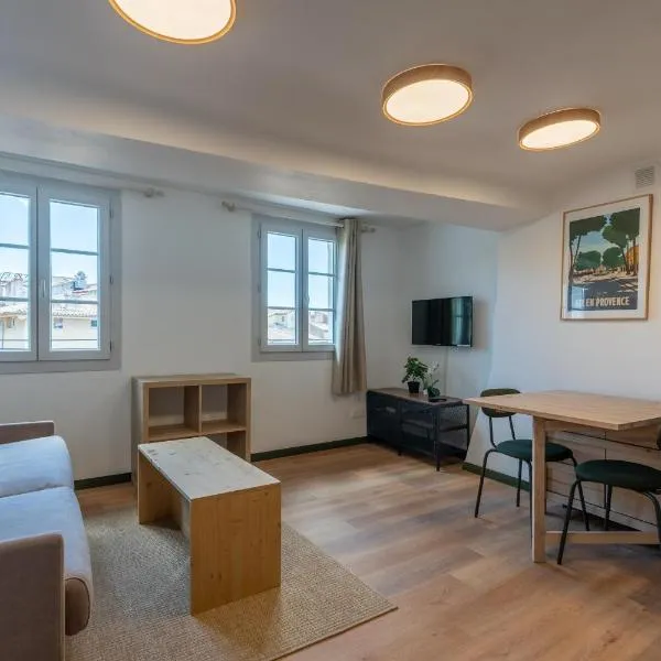 Studio climatisé plein centre 4eme étage, hôtel à Aix-en-Provence