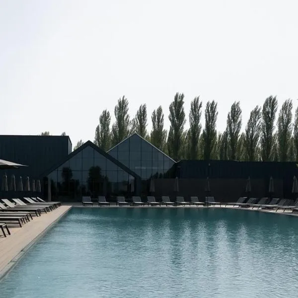 Morewell Resort&SPA, hotel v destinaci Tolokun