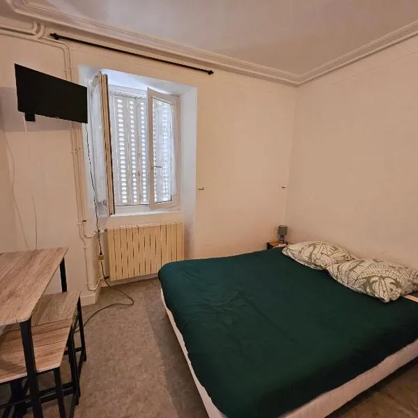 L'espérance – hotel w mieście Felletin