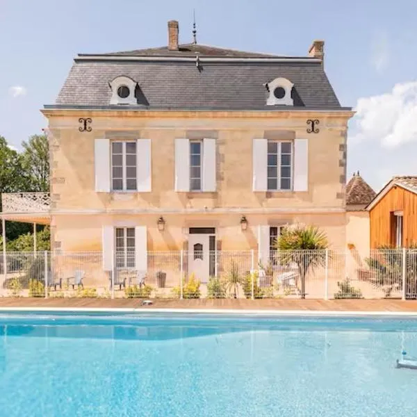 Domaine De l'Ourbise, hotel em Razimet