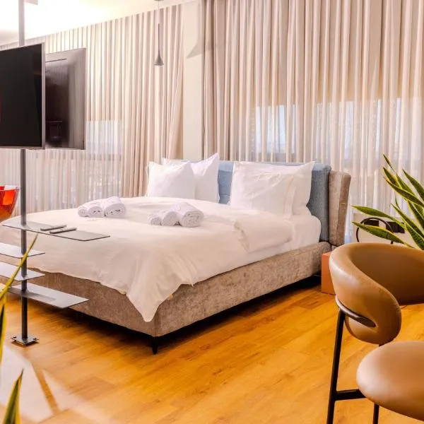 Si Hotel Tirana, hotel di Tiranë