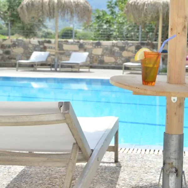 Blue Nest Hotel, hotel v destinácii Tigaki