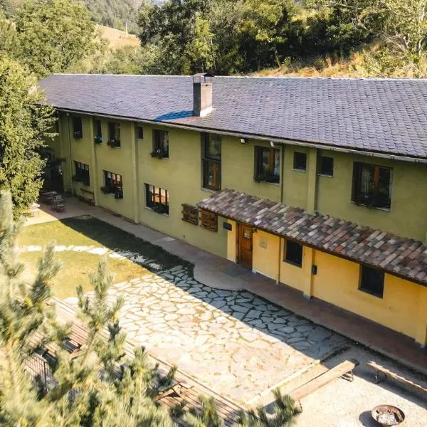 Alberg Can Ribals, hotel v destinaci Lles