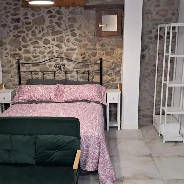 Casa Loma Lola, hotel en Molinaseca