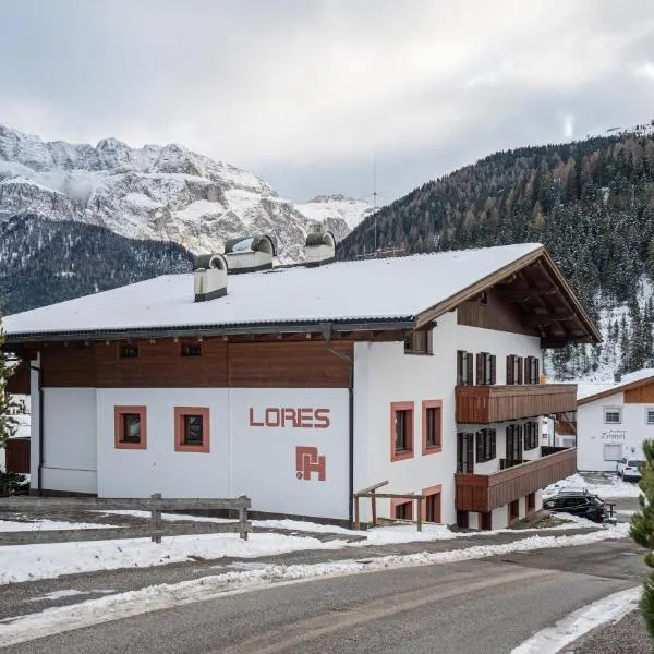 Apartments Lores, hotel em Selva di Val Gardena