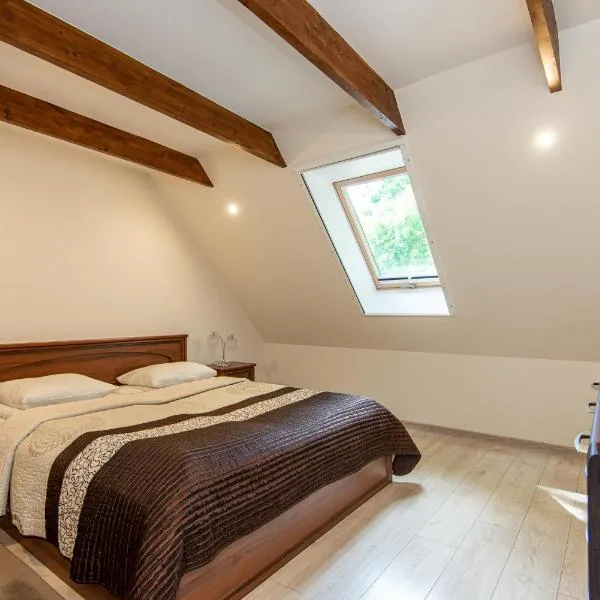 Pamario apartamentai: Nida şehrinde bir otel