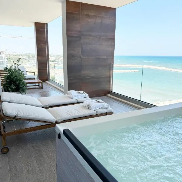 THALORA - Luxury Apartments, hotel in Bari