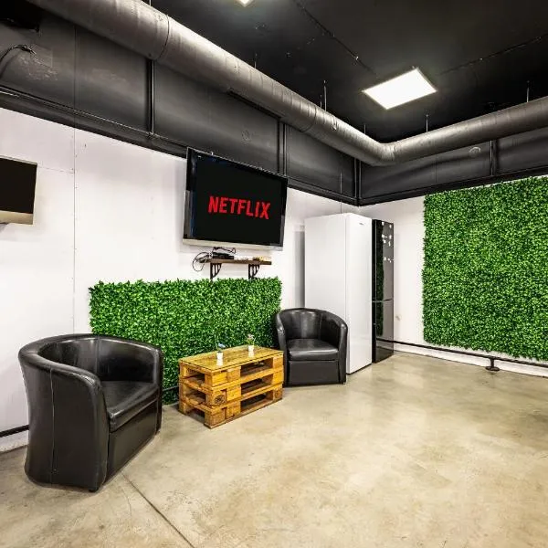 Heart of the city Hostel، فندق في مدينة فارنا